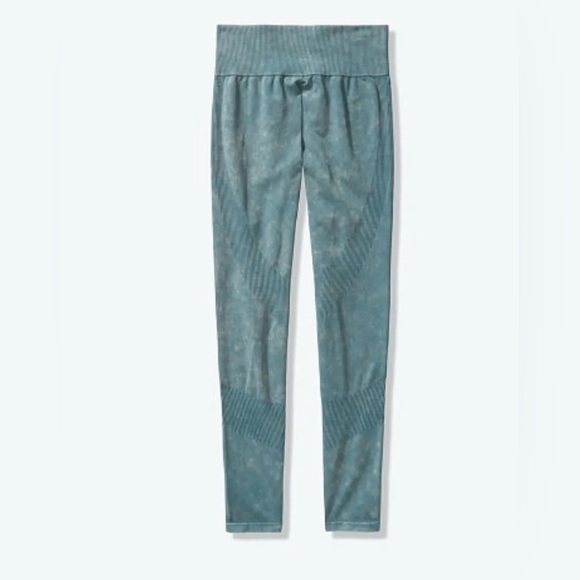 PINK Seamless High-waisted Leggings in Blue Wash - Picture 3 of 6